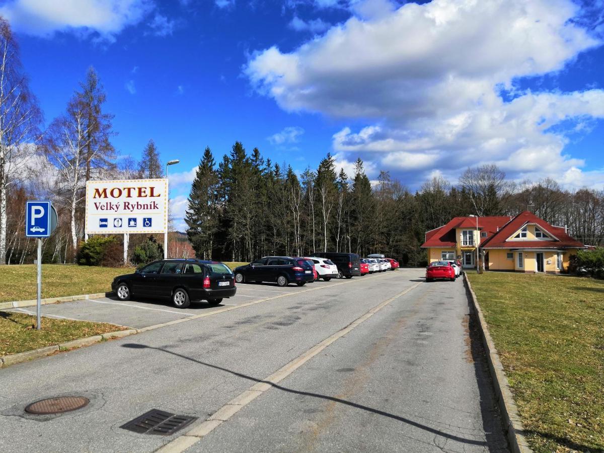 Motel Velky Rybnik Dehtare  Exterior foto