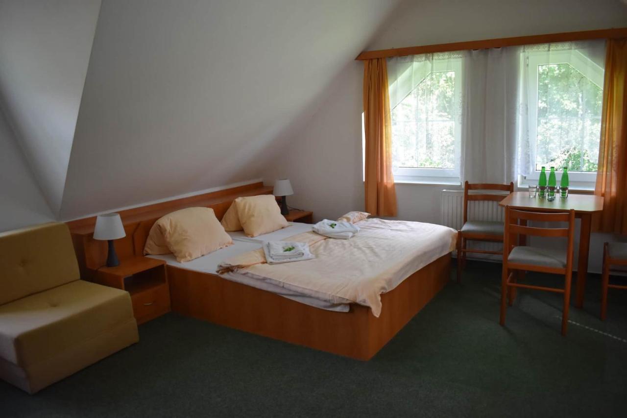 Motel Velky Rybnik Dehtare  Exterior foto